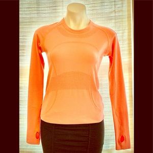 Lulu long sleeve Coral shirt Size 6